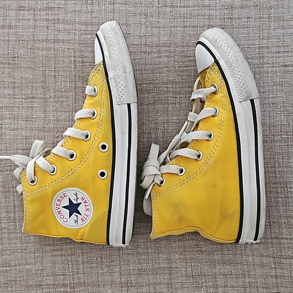 Converse Chuck Taylor All Star Hi Top Sneakers - Picture 1 of 5